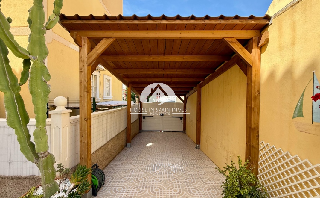 Herverkoop - Villa - Orihuela Costa - Villamartín