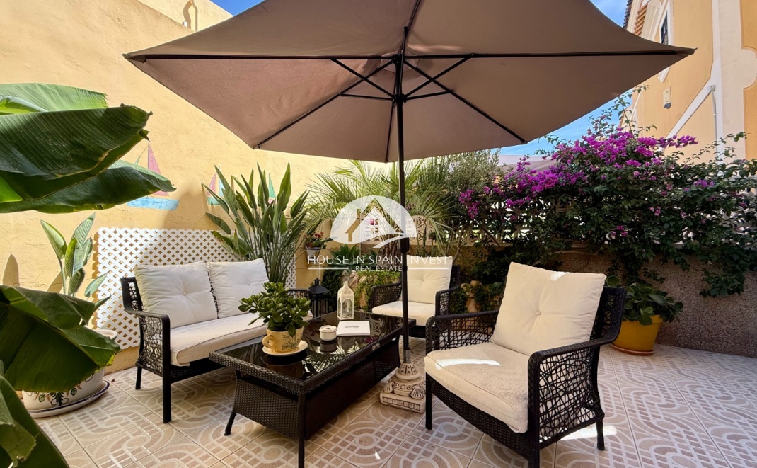 Herverkoop - Villa - Orihuela Costa - Villamartín