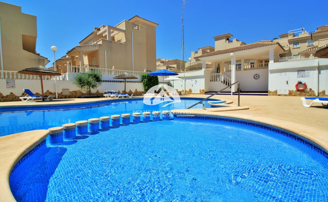 Resale - Townhouse - San Miguel de Salinas