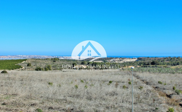 Resale - Townhouse - San Miguel de Salinas