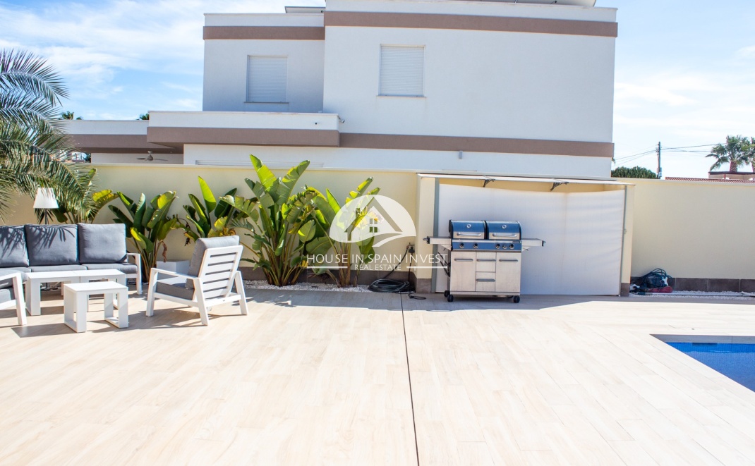 Resale - Villa - Torrevieja - La Siesta - El Chaparral - San Luis