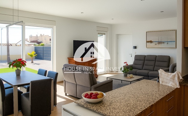 Resale - Villa - Torrevieja - La Siesta - El Chaparral - San Luis