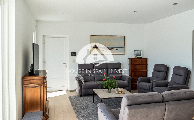 Resale - Villa - Torrevieja - La Siesta - El Chaparral - San Luis