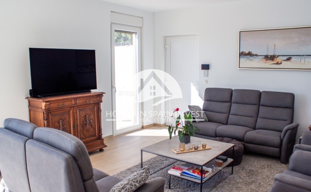 Resale - Villa - Torrevieja - La Siesta - El Chaparral - San Luis