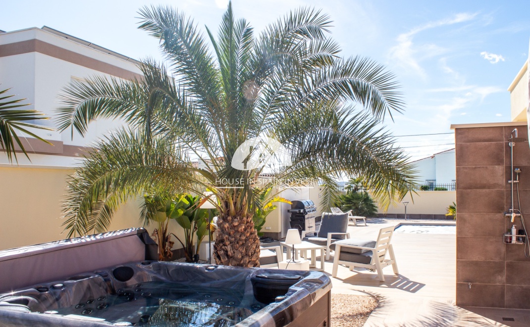 Resale - Villa - Torrevieja - La Siesta - El Chaparral - San Luis