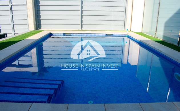 Herverkoop - Villa - Vistabella Golf - Vistabella