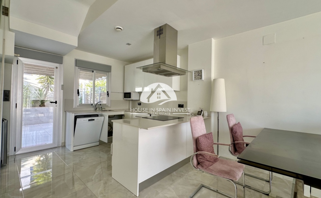 Herverkoop - Villa - Orihuela Costa - Lomas De Cabo Roig