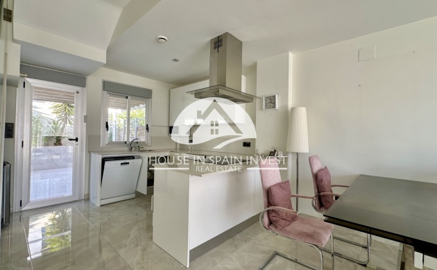 Herverkoop - Villa - Orihuela Costa - Lomas De Cabo Roig