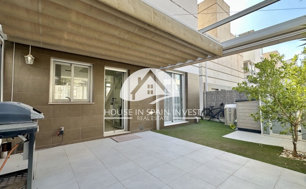 Herverkoop - Villa - Orihuela Costa - Lomas De Cabo Roig