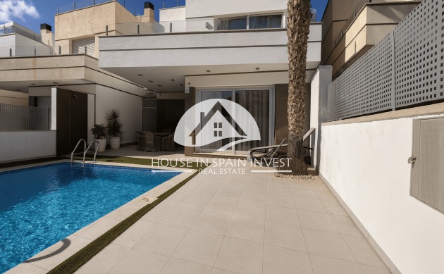 Herverkoop - Villa - Orihuela Costa - Lomas De Cabo Roig
