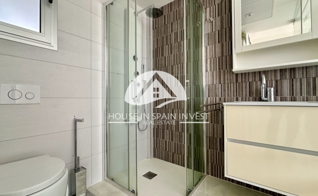 Herverkoop - Villa - Orihuela Costa - Lomas De Cabo Roig