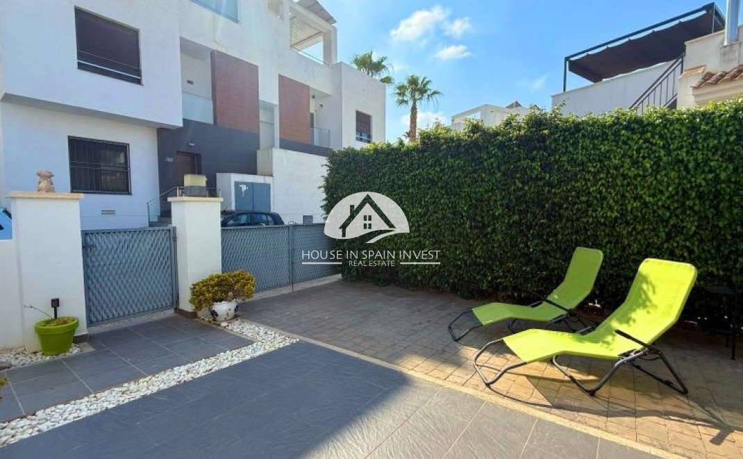 Herverkoop - Villa - Orihuela Costa - Villamartín