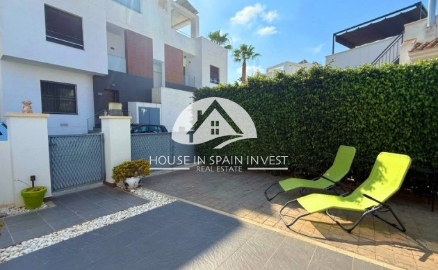 Herverkoop - Villa - Orihuela Costa - Villamartín