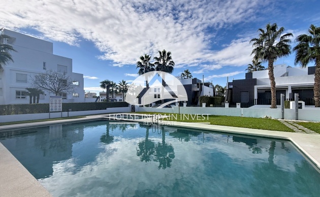 Herverkoop - Villa - Orihuela Costa - Villamartín