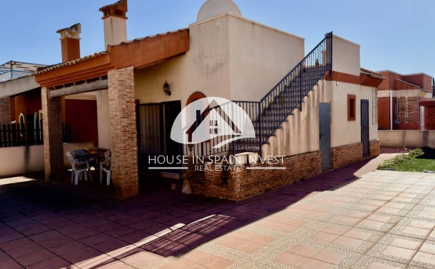 Resale - Villa - Guardamar del Segura - Guardamar - El Raso