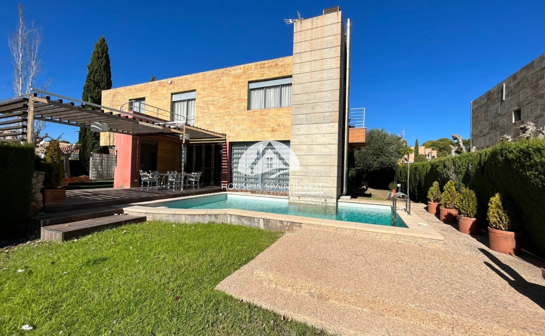 Resale - Villa - Orihuela Costa - Dehesa de campoamor