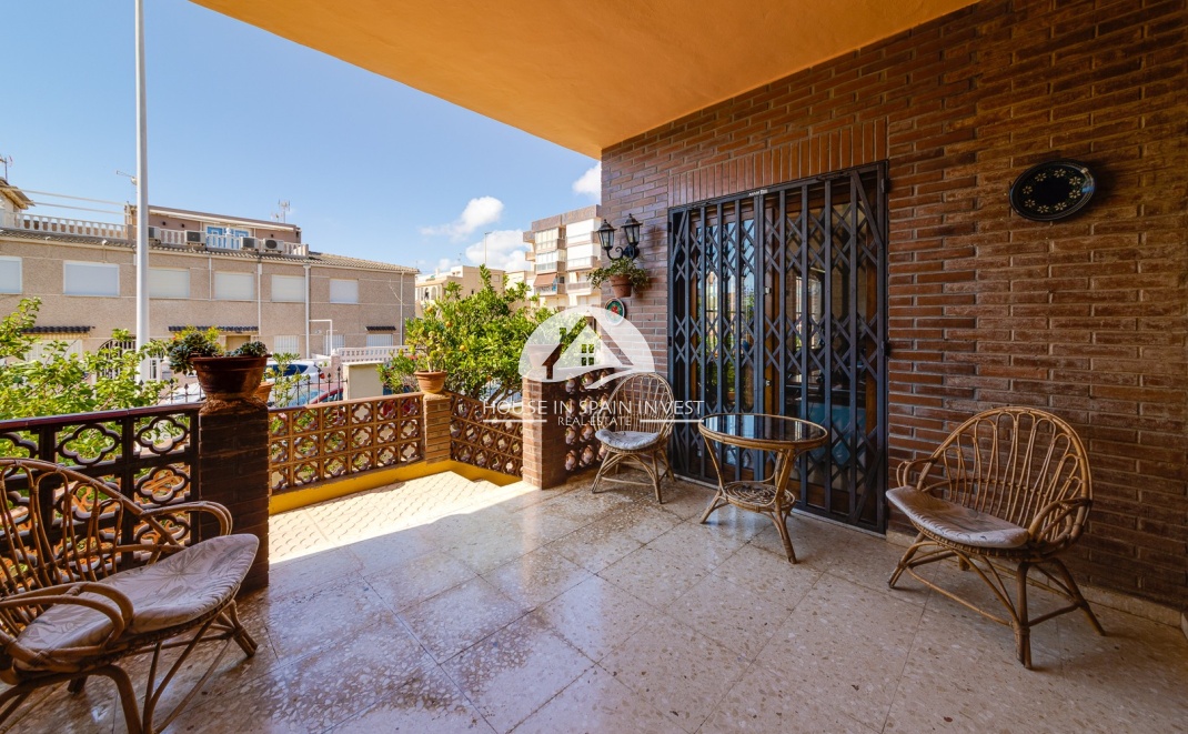 Resale - Villa - Torrevieja - La Mata