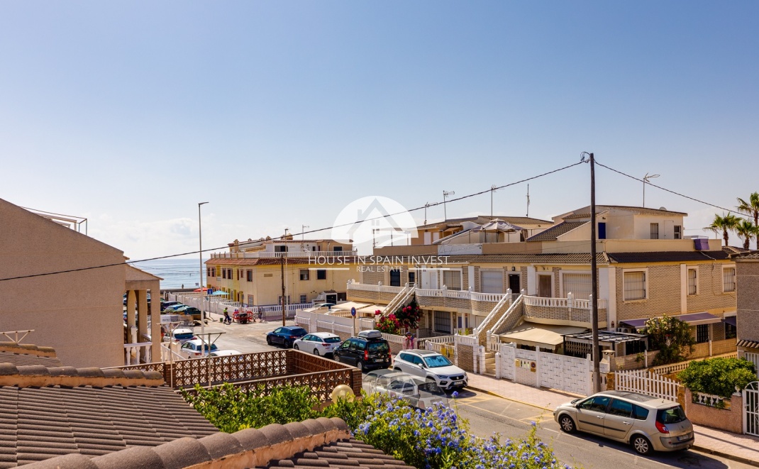 Resale - Villa - Torrevieja - La Mata