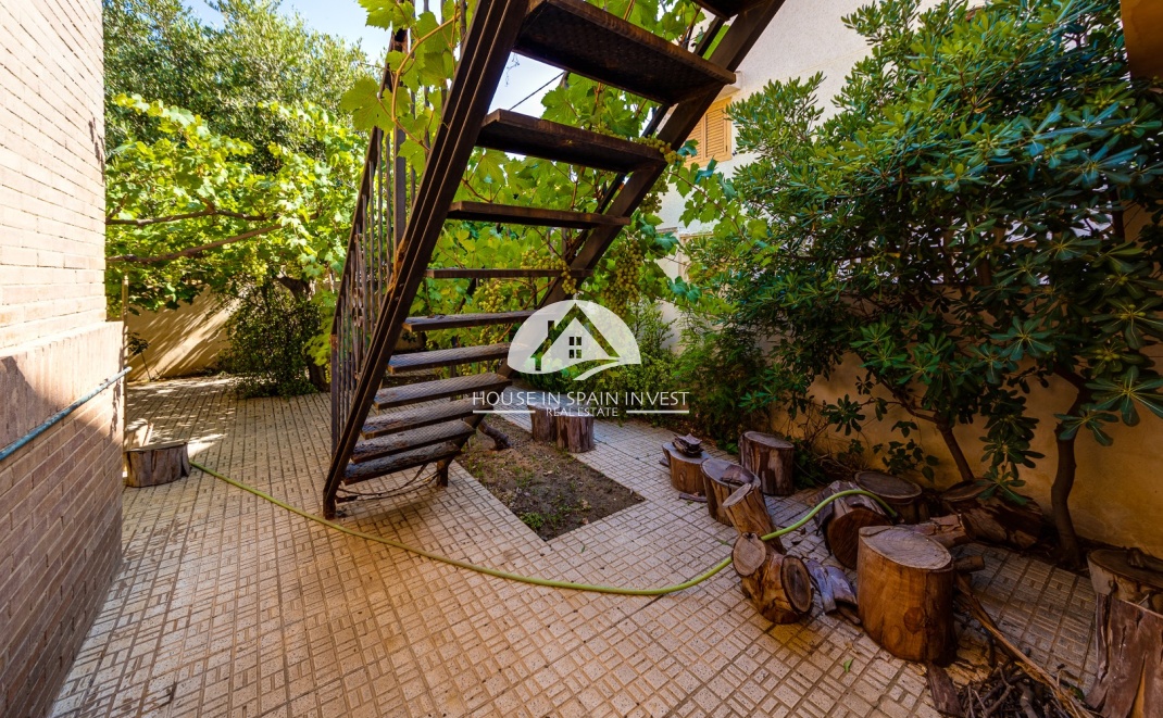 Resale - Villa - Torrevieja - La Mata