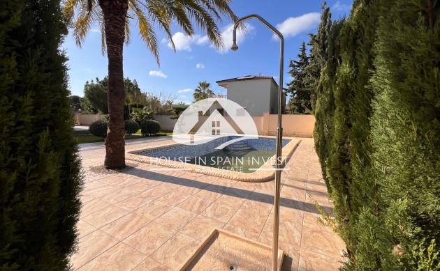 Reventa - Chalet - Orihuela Costa
