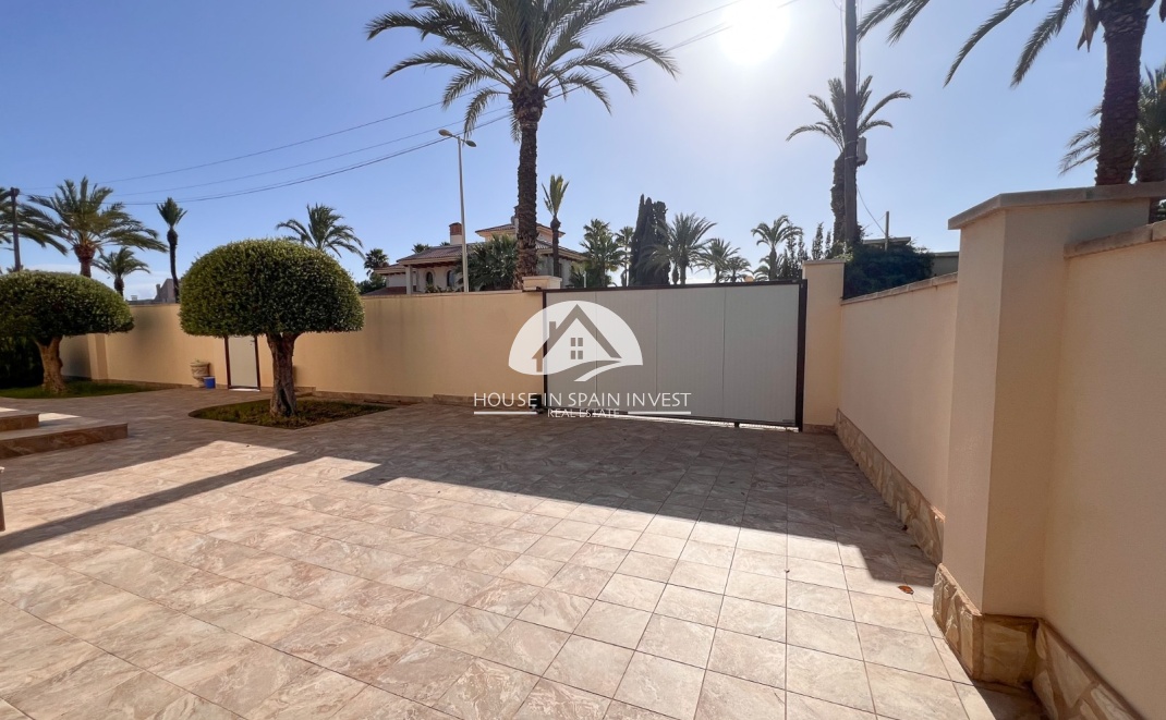Reventa - Chalet - Orihuela Costa