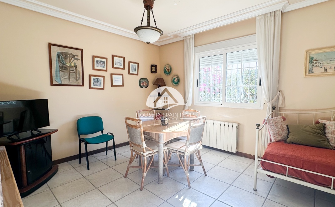 Herverkoop - Villa - Torrevieja - La Mata