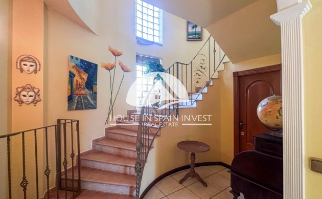 Herverkoop - Villa - Torrevieja - La Mata