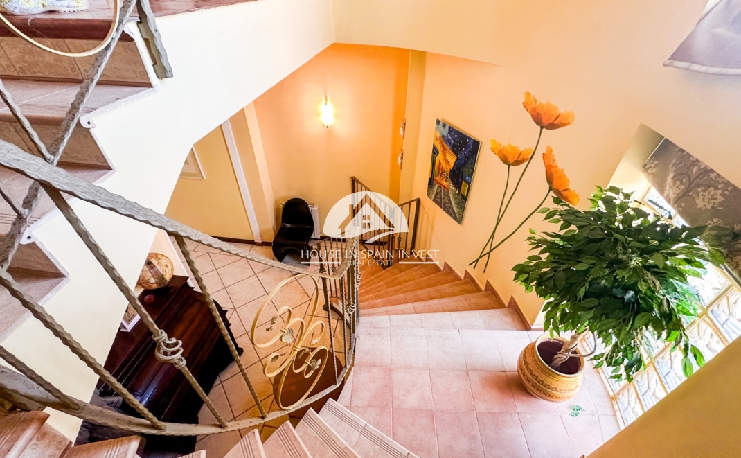 Herverkoop - Villa - Torrevieja - La Mata