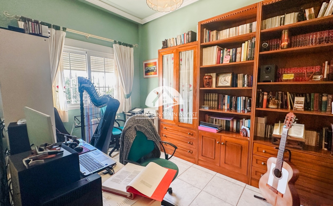 Herverkoop - Villa - Torrevieja - La Mata