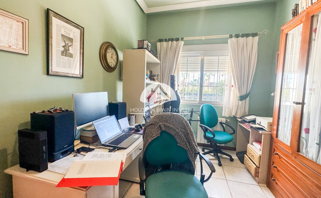 Herverkoop - Villa - Torrevieja - La Mata