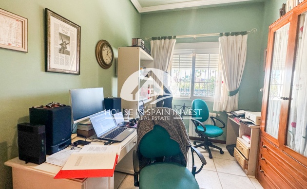 Herverkoop - Villa - Torrevieja - La Mata