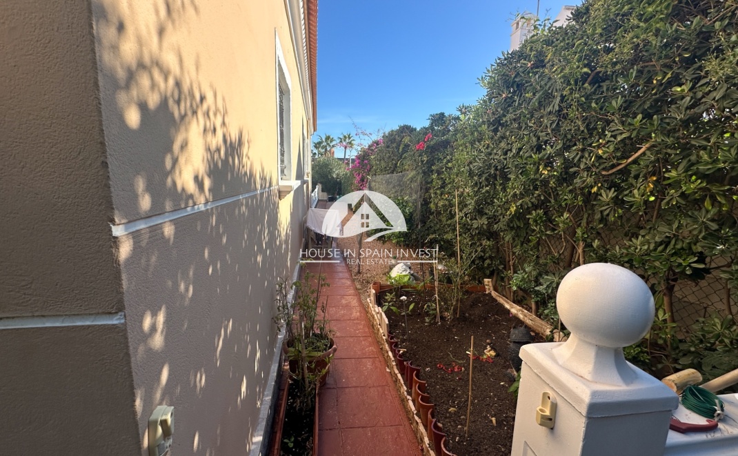 Herverkoop - Villa - Torrevieja - La Mata