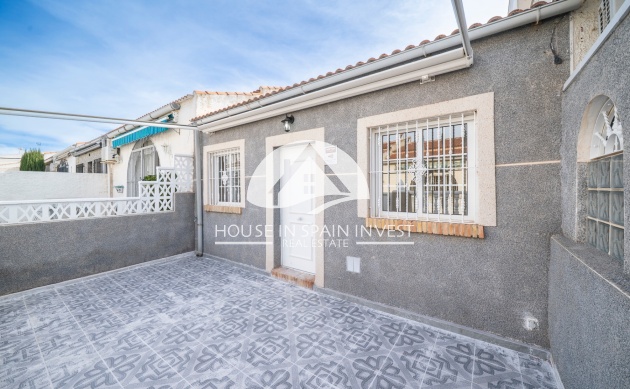 Resale - Townhouse - Torrevieja - La Siesta - El Chaparral - San Luis