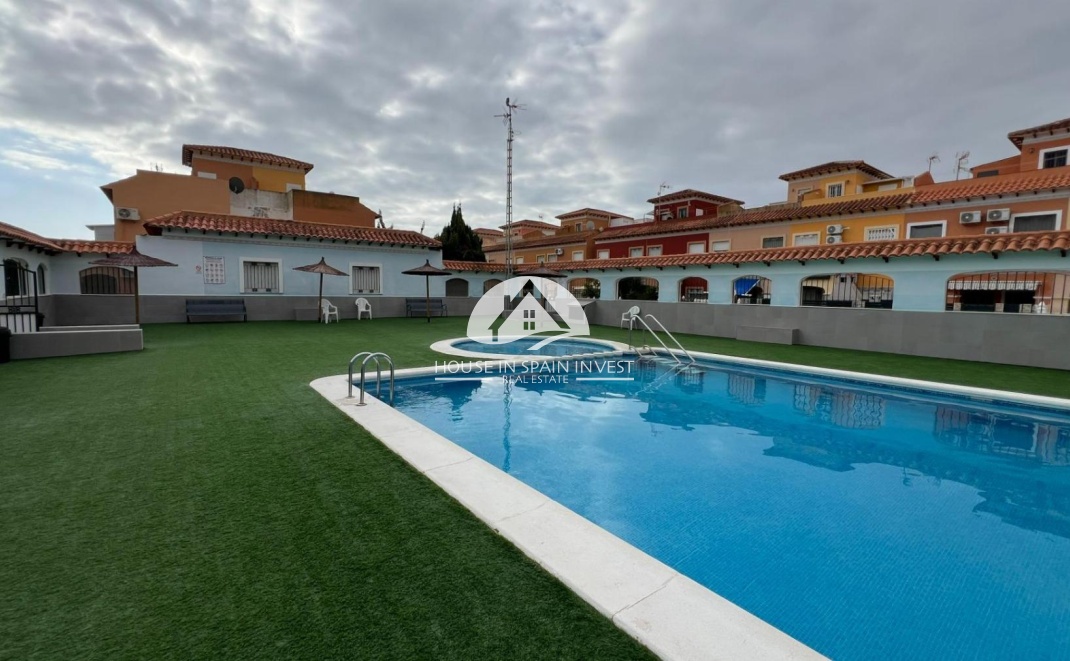 Resale - Ground floor bungalow - Torrevieja - Torreta - Salado