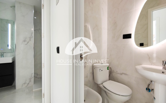 Herverkoop - Appartement - Torrevieja - Punta Prima