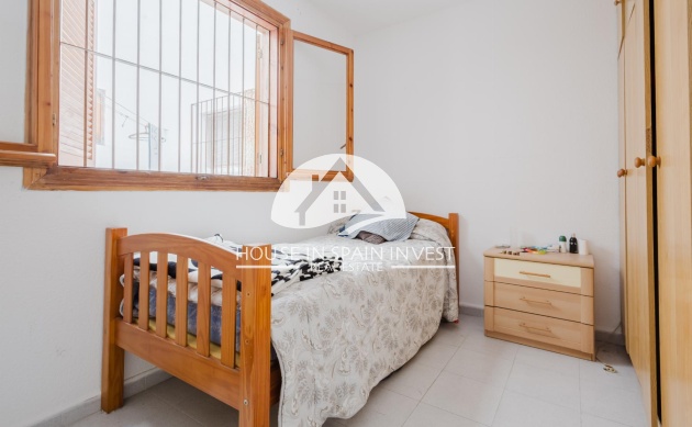 Reventa - Apartamento - Torrevieja - El Acequión - Los Náufragos