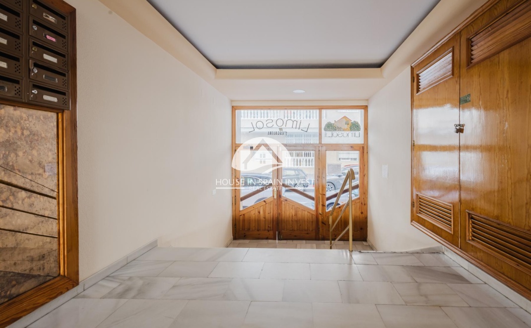 Reventa - Apartamento - Torrevieja - El Acequión - Los Náufragos