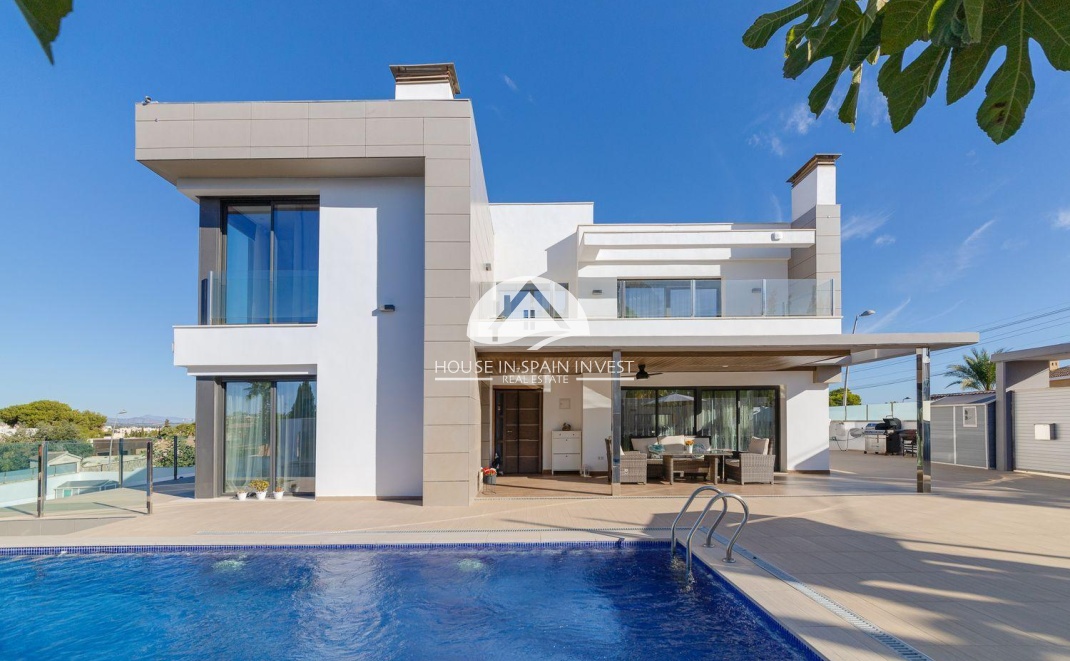 Herverkoop - Villa - Torrevieja - Los Balcones  