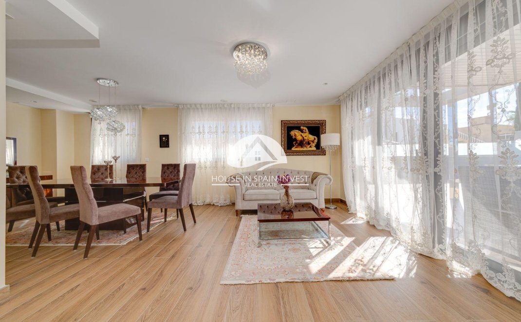 Herverkoop - Villa - Torrevieja - Los Balcones  