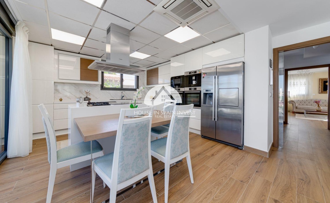 Herverkoop - Villa - Torrevieja - Los Balcones  