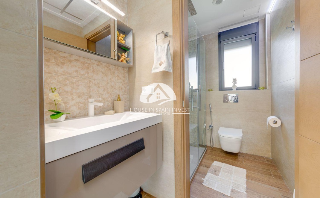 Herverkoop - Villa - Torrevieja - Los Balcones  