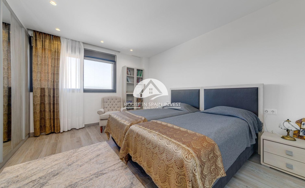 Herverkoop - Villa - Torrevieja - Los Balcones  