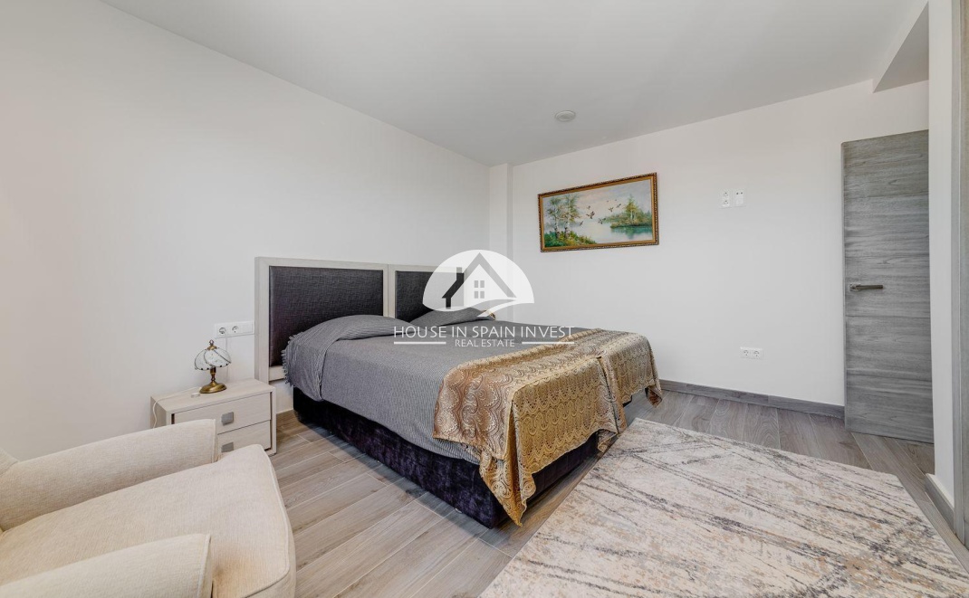 Herverkoop - Villa - Torrevieja - Los Balcones  