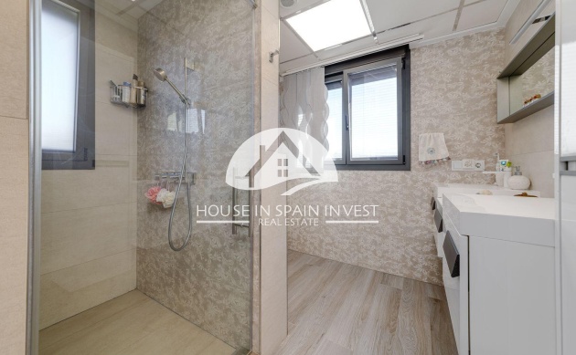 Herverkoop - Villa - Torrevieja - Los Balcones  