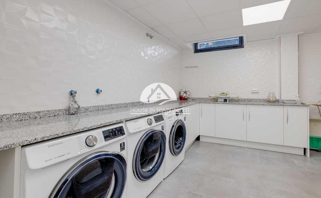 Herverkoop - Villa - Torrevieja - Los Balcones  