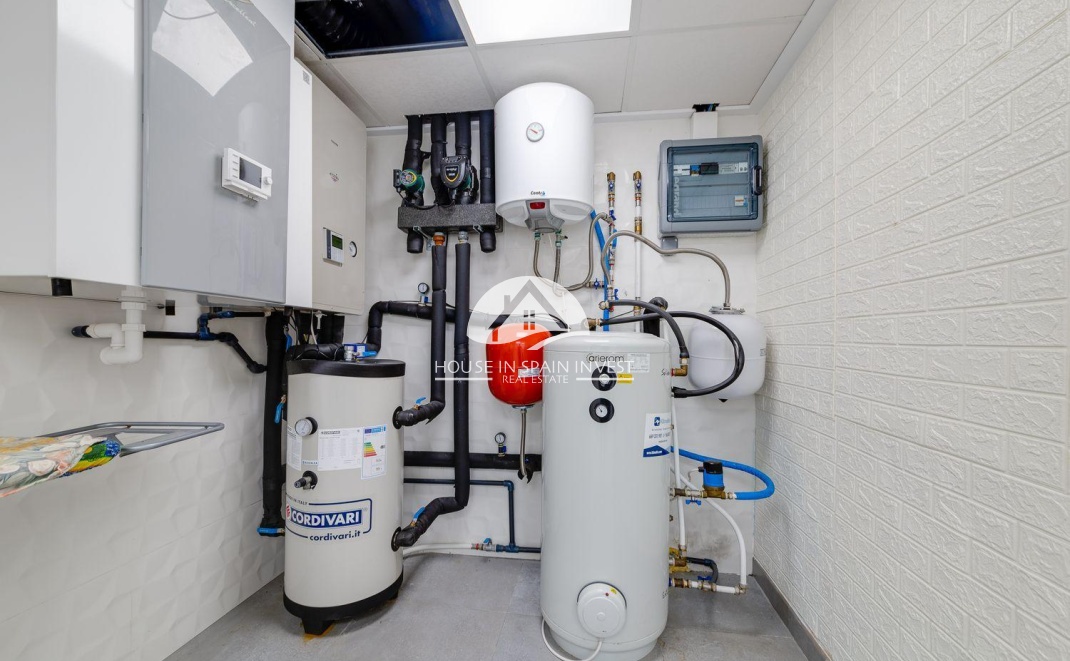 Herverkoop - Villa - Torrevieja - Los Balcones  