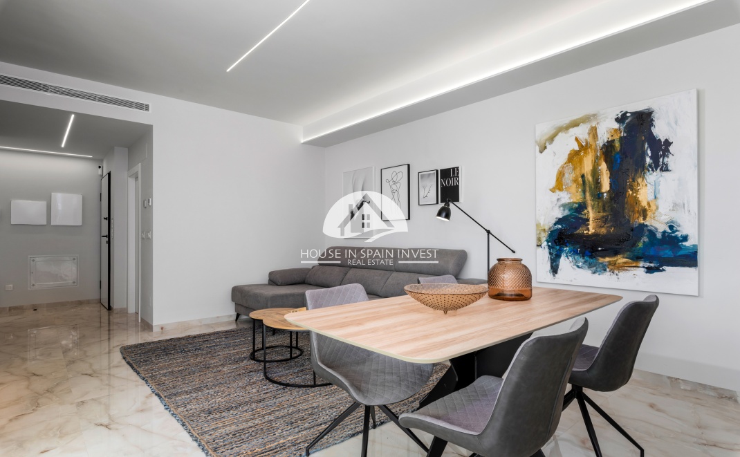 Obra nueva - Chalet - La Finca Golf