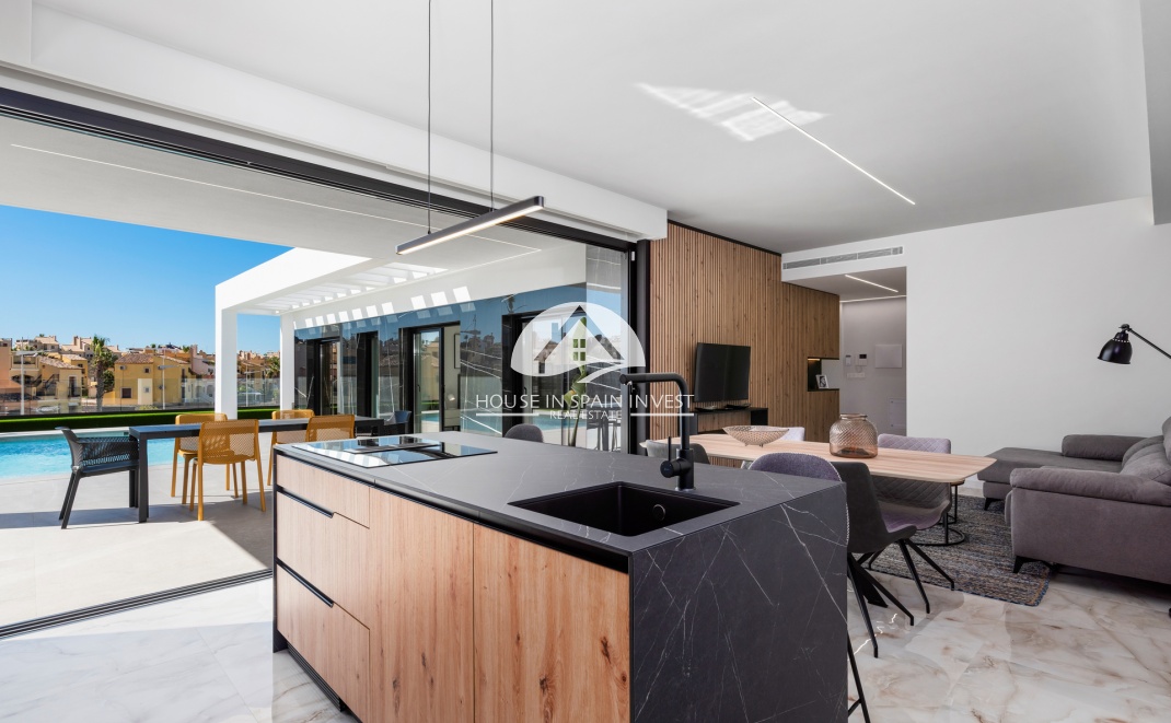 Obra nueva - Chalet - La Finca Golf