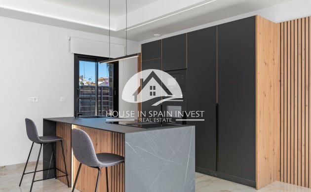 Obra nueva - Chalet - La Finca Golf