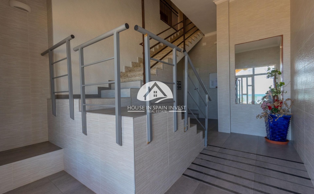 Reventa - Apartamento - Torrevieja - La Mata